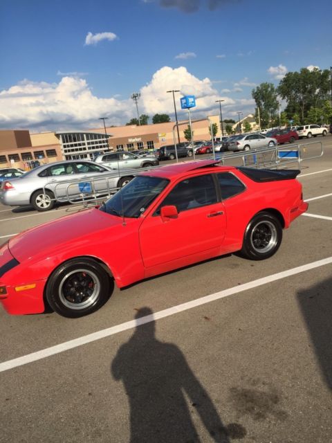 1983 Porsche 944 - photo 3