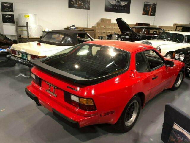 1983 Porsche 944 - photo 4