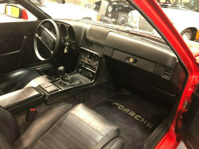 1983 Porsche 944 - photo 6