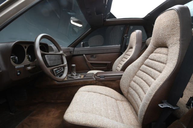 1983 Porsche 944 - photo 9