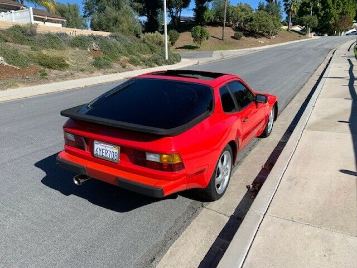 1983 Porsche 944 - photo 3