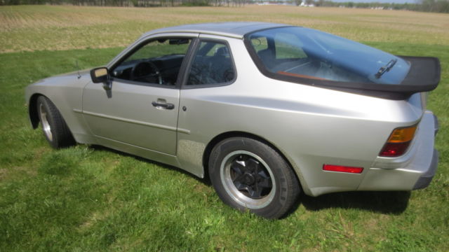 1983 Porsche 944 - photo 4