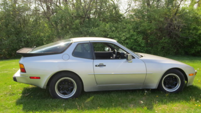 1983 Porsche 944 - photo 6