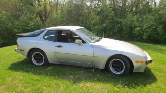 1983 Porsche 944 - photo 7