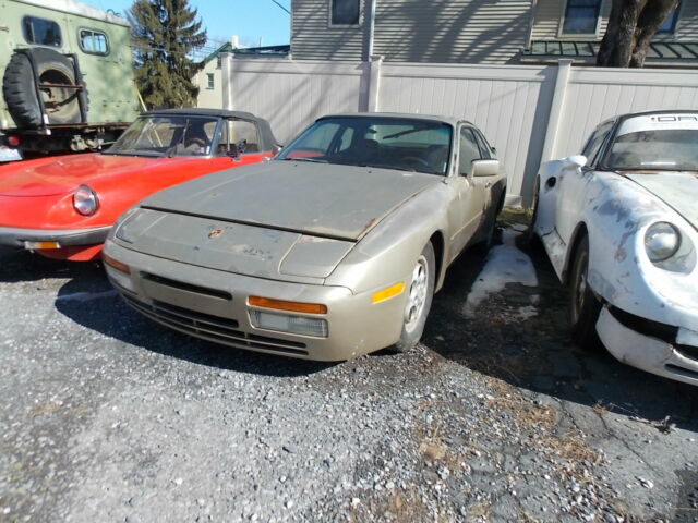 1983 Porsche 944 chocolate brown seats - photo 2