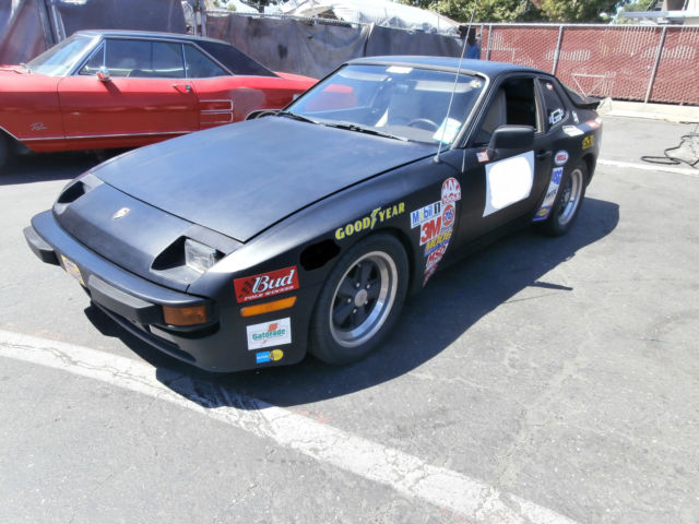 1983 Porsche 944 - photo 2