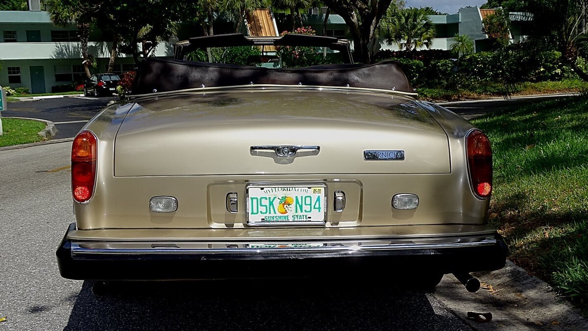 1983 Rolls-Royce Corniche - photo 12