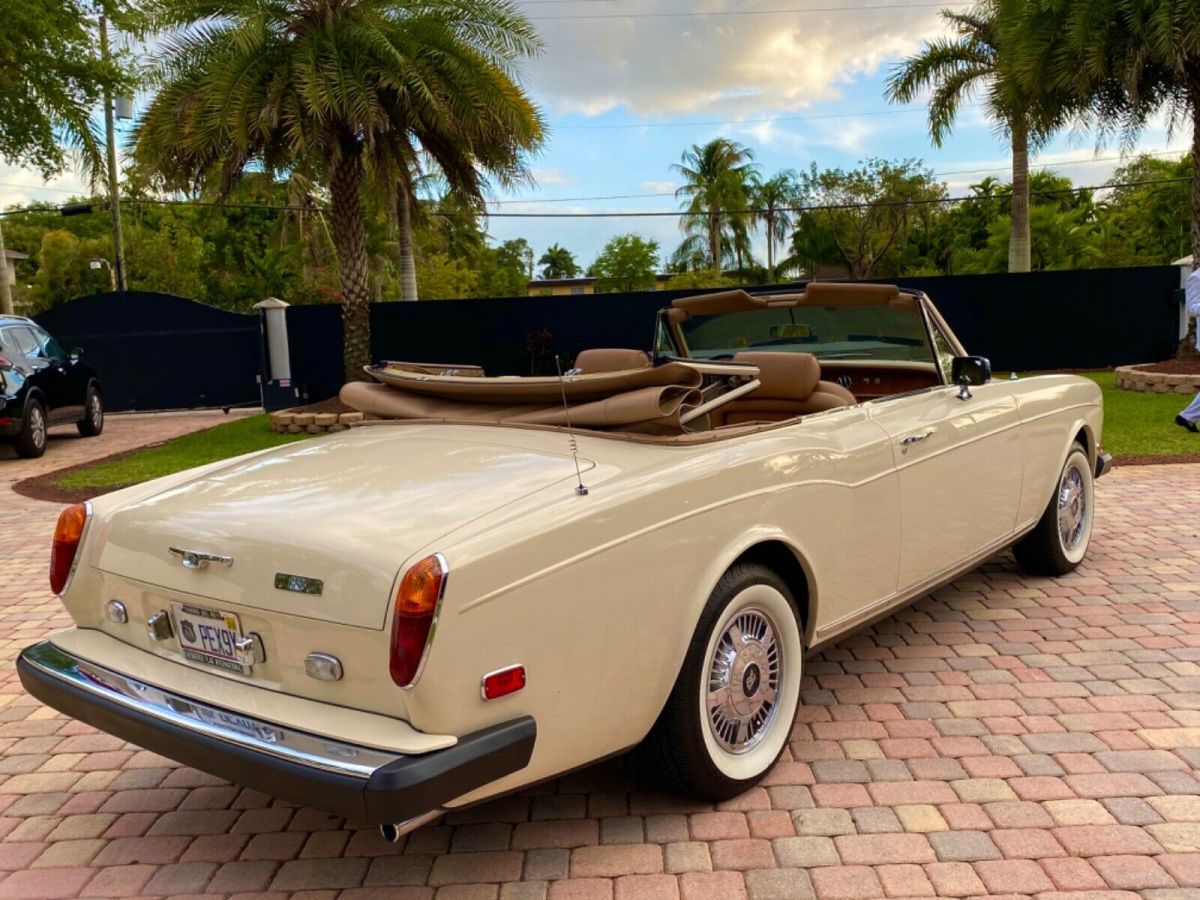 1983 Rolls-Royce Corniche - photo 3
