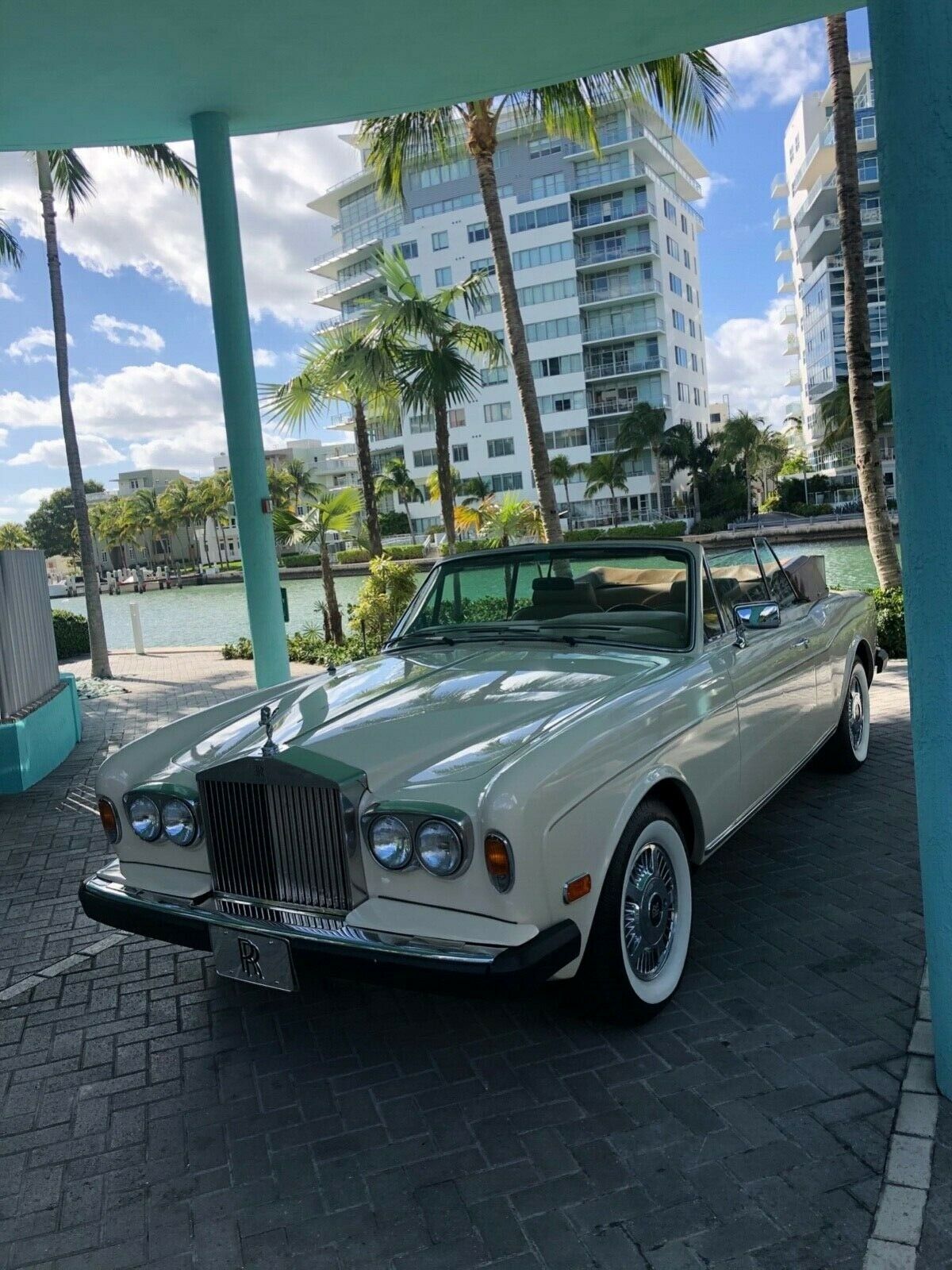 1983 Rolls-Royce Corniche - photo 5