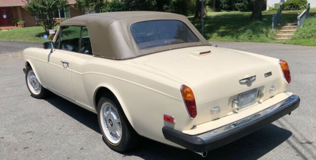 1983 Rolls-Royce Corniche Convertible - photo 11