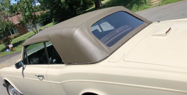 1983 Rolls-Royce Corniche Convertible - photo 12