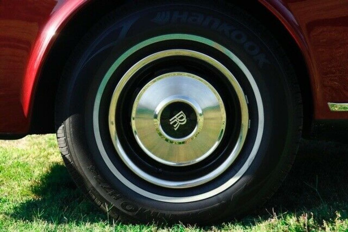 1983 Rolls-Royce Corniche - photo 9