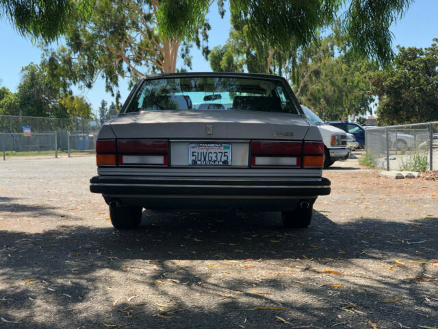 1983 Rolls-Royce Silver Spirit/Spur/Dawn - photo 3