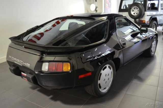 1983 Porsche 928 - photo 11