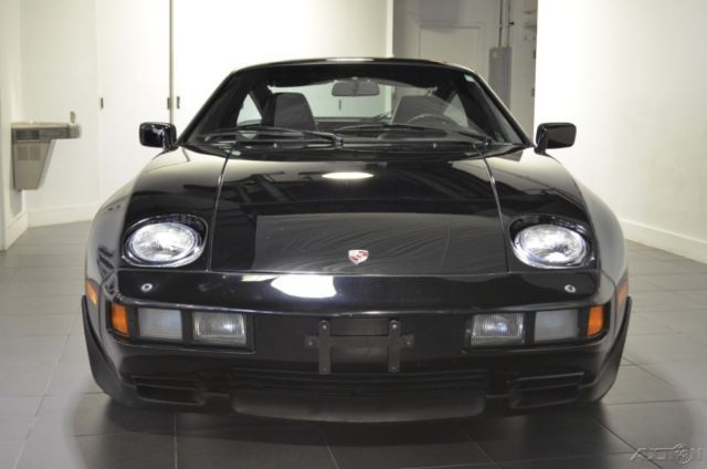 1983 Porsche 928 - photo 3