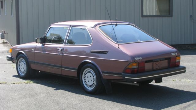 1983 Saab 900 Sedan S - photo 3