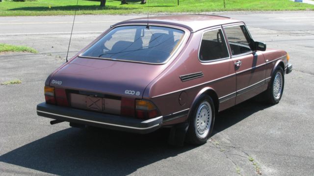 1983 Saab 900 Sedan S - photo 5