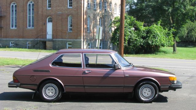 1983 Saab 900 Sedan S - photo 6