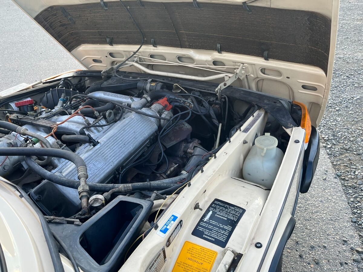 1983 Saab 900 - photo 4