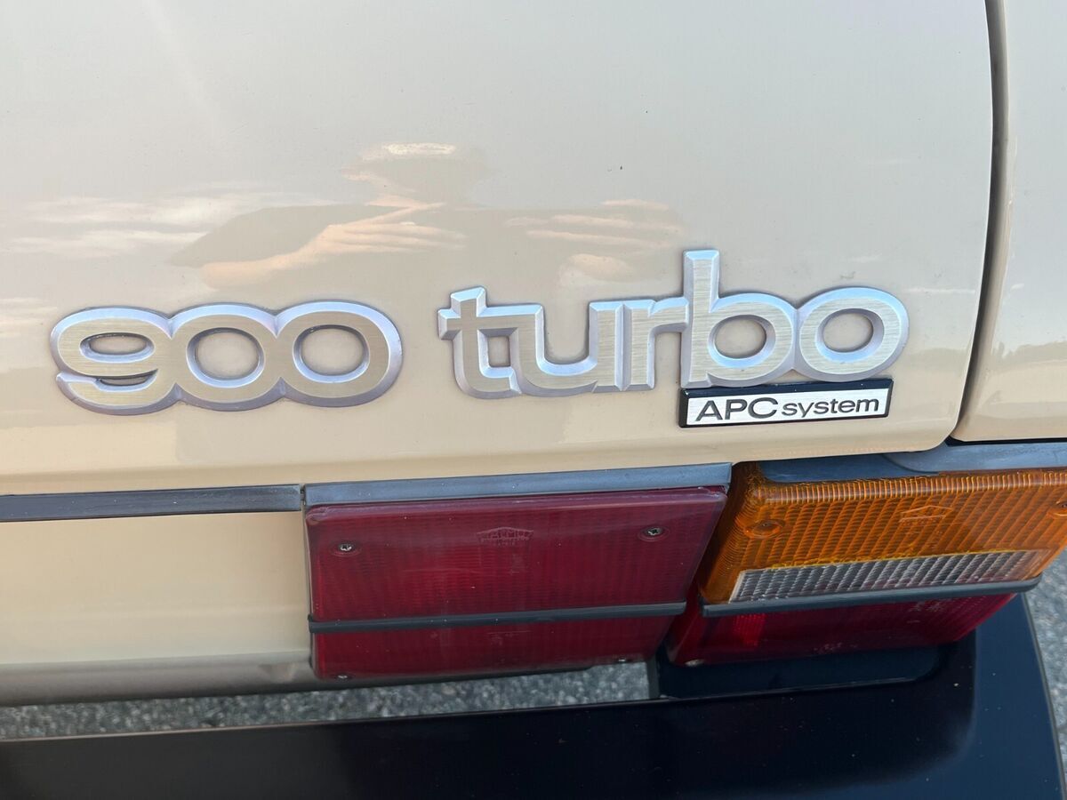 1983 Saab 900 - photo 7