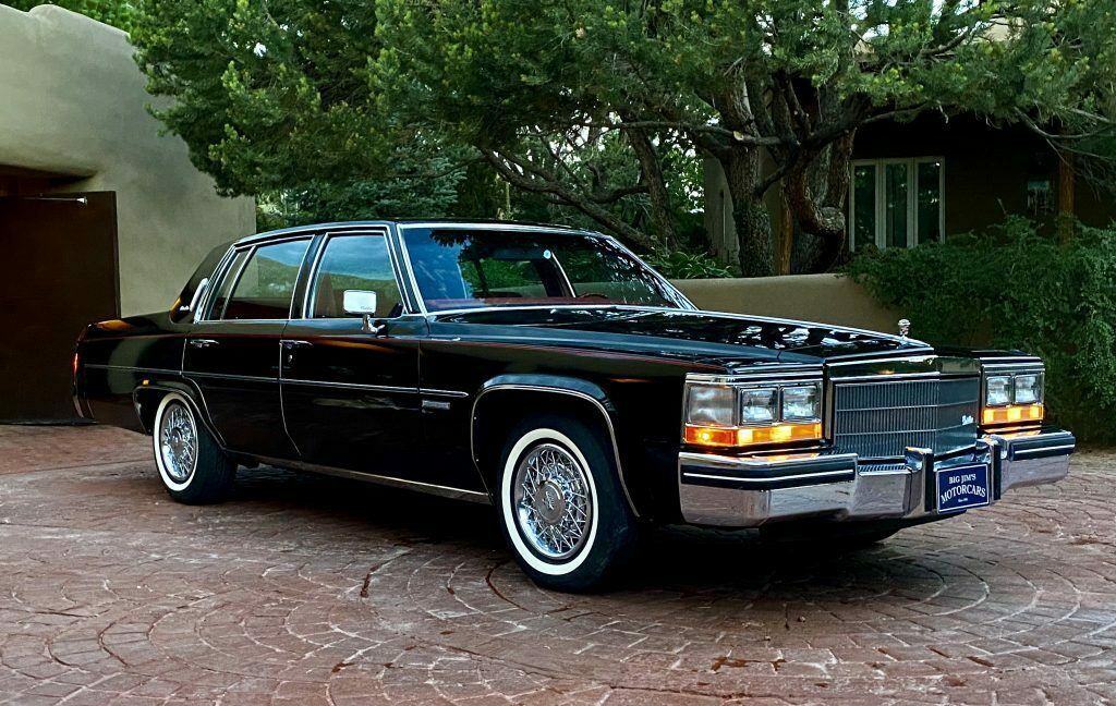 1983 Cadillac Brougham - photo 4