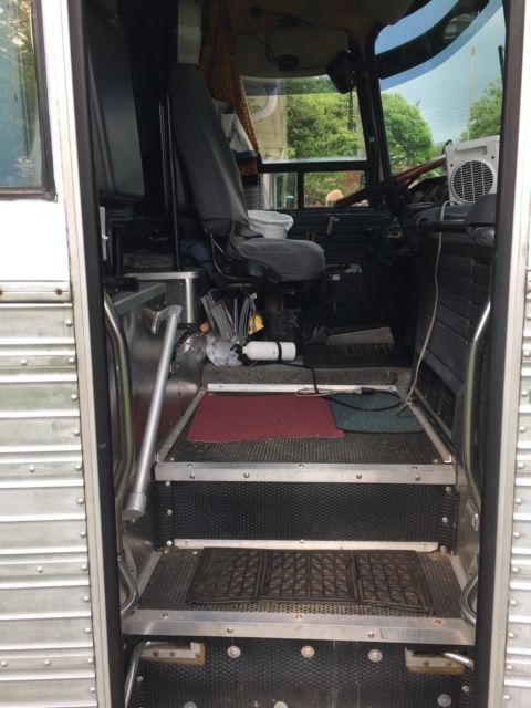 Silver Eagle Bus Model 10 - photo 10