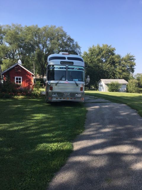 Silver Eagle Bus Model 10 - photo 12