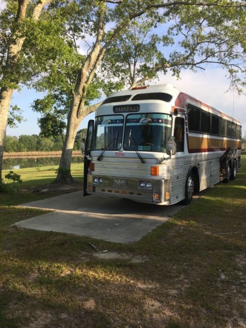 Silver Eagle Bus Model 10 - photo 7