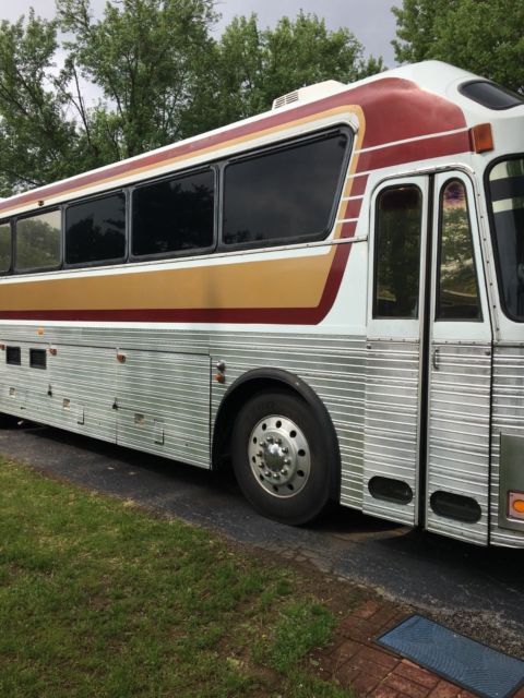 Silver Eagle Bus Model 10 - photo 9