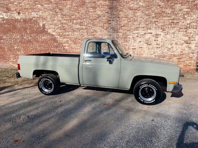 1983 Chevrolet C-10 - photo 4
