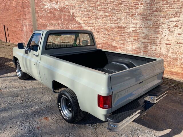 1983 Chevrolet C-10 - photo 6