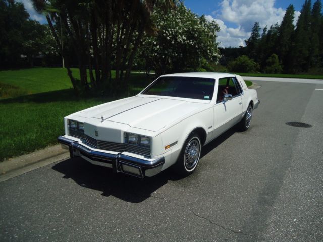 1983 Oldsmobile Toronado - photo 8