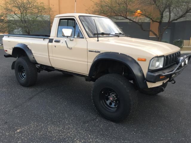 1983 Toyota 4x4 Long Bed Hilux Pickup SR5 RESTORED 33" Tires Lockers Rust Free 1983 Toyota Other SR5 Deluxe