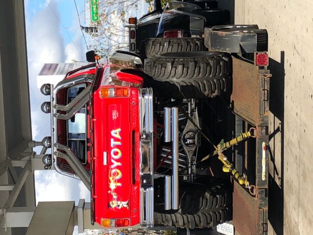 1983 Toyota Hilux sr5 - photo 11