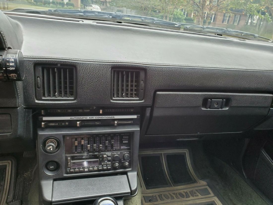 1983 Toyota Supra - photo 6