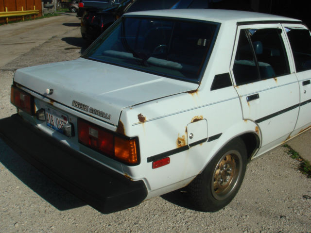 1983 Toyota Corolla - photo 3