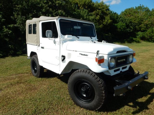 1983 Toyota Land Cruiser BASE SPORT UTILITY 2D - photo 3
