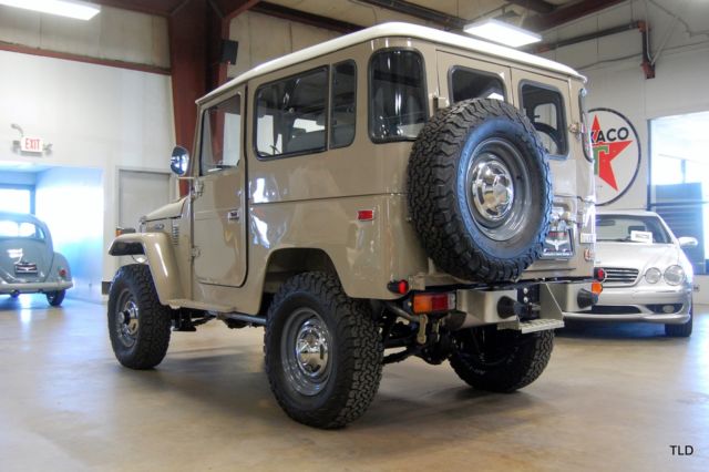 1983 Toyota FJ Cruiser Hardtop - photo 11