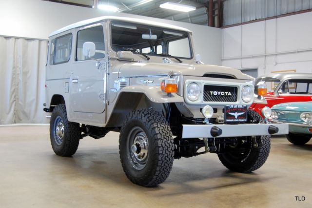 1983 Toyota FJ Cruiser Hardtop - photo 2