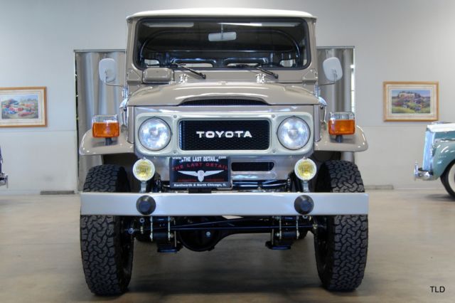 1983 Toyota FJ Cruiser Hardtop - photo 5