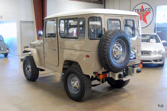 1983 Toyota FJ Cruiser Hardtop - photo 9