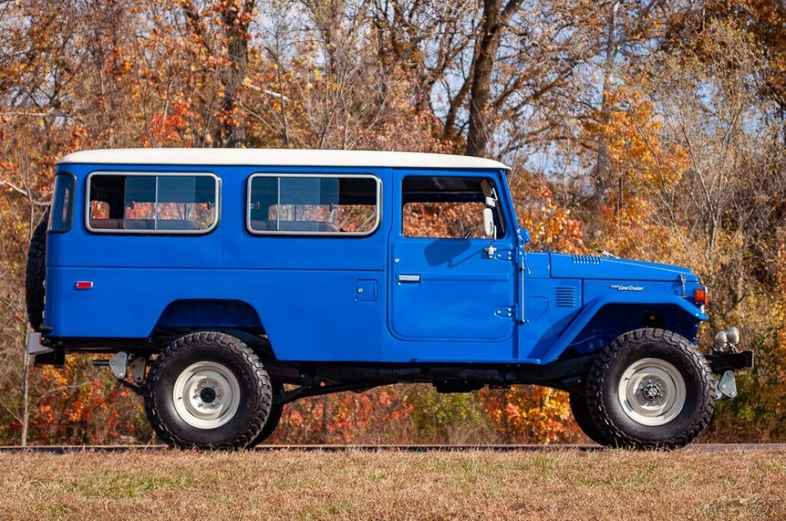 1983 Toyota FJ45 Land Cruiser 4x4 “Troopy” - photo 3