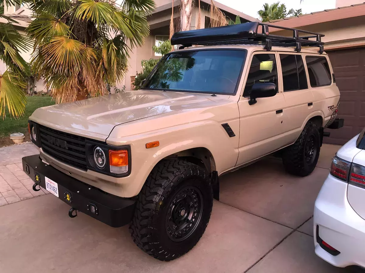 1983 Toyota FJ60 Land Cruiser - Custom Aluminum V8 LS3 1983 Toyota FJ Cruiser FJ60