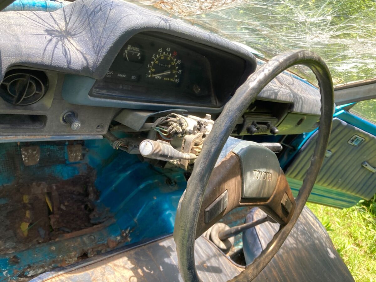 1983 Toyota Hilux - photo 13