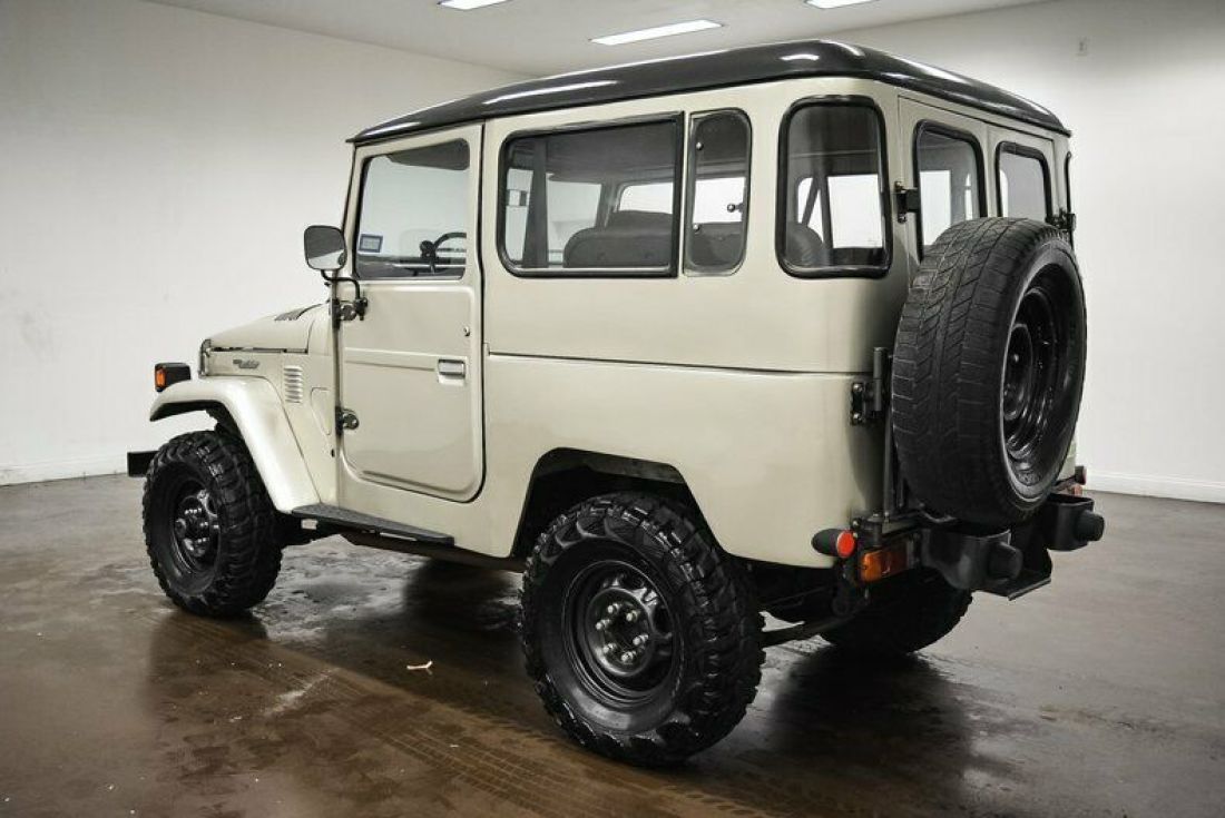 1983 Toyota Land Cruiser FJ40 - photo 5