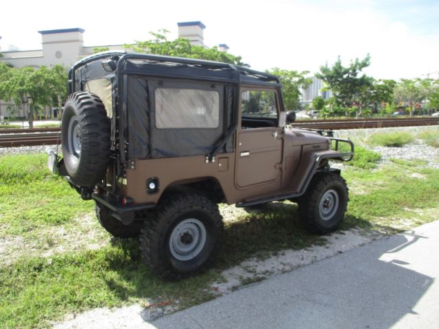 1976 Toyota Land Cruiser - photo 12