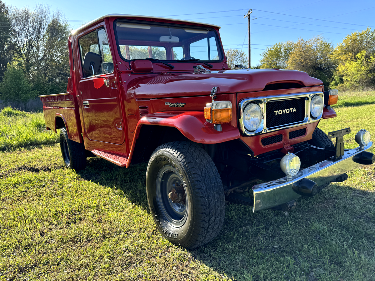 1983 Toyota Land Cruiser FJ45 - photo 2