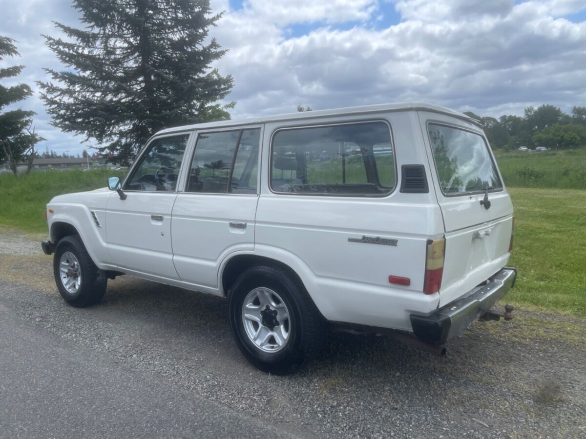 1983 Toyota Land Cruiser FJ60 - photo 3