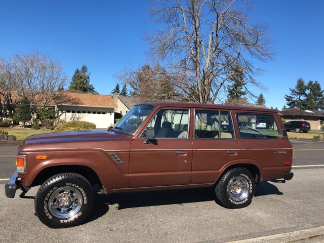 1983 Toyota Land Cruiser FJ60 4X4 2F 60 SERIES LC Runs Well WORLDWIDE NO RESERVE 1983 Toyota Land Cruiser FJ60