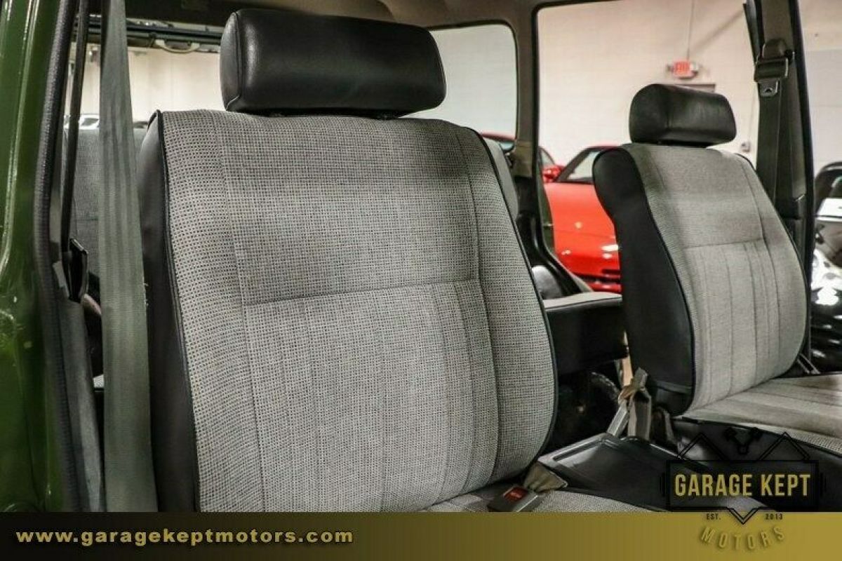 1983 Toyota Land Cruiser FJ60 - photo 5